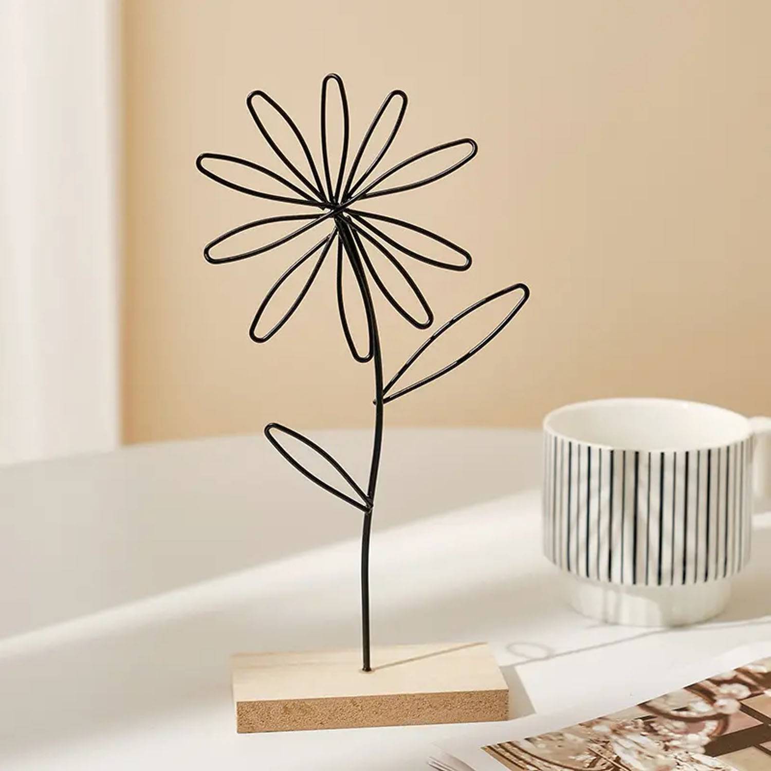Iron Flower Desktop Decor - Image 4